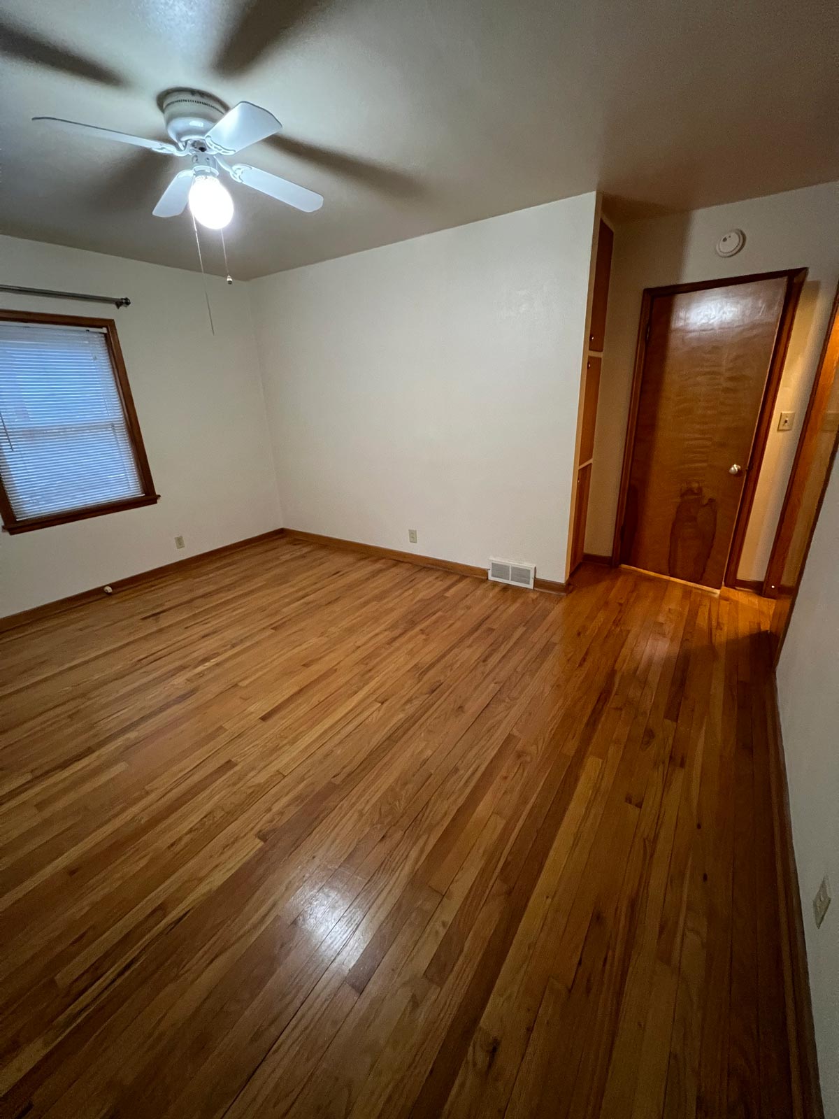 539 59th street apartment Interior - bedroom